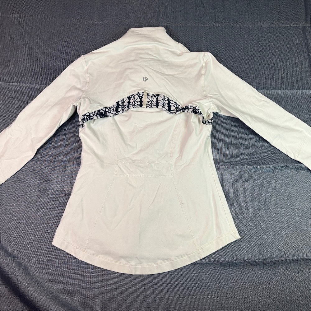 lululemon athletica White Long Sleeve Jacket with Black Pattern